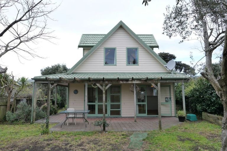 Photo of property in 22 Forest Lane, Raumati South, Paraparaumu, 5032