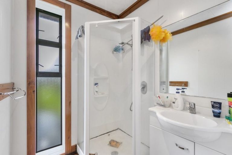 Photo of property in 24 Ngata Grove, Trentham, Upper Hutt, 5018