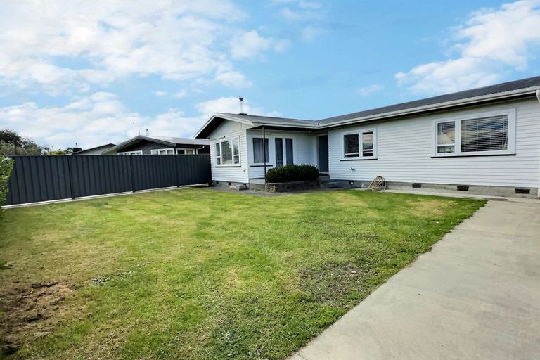 Photo of property in 11 Magdalen Crescent, Pirimai, Napier, 4112