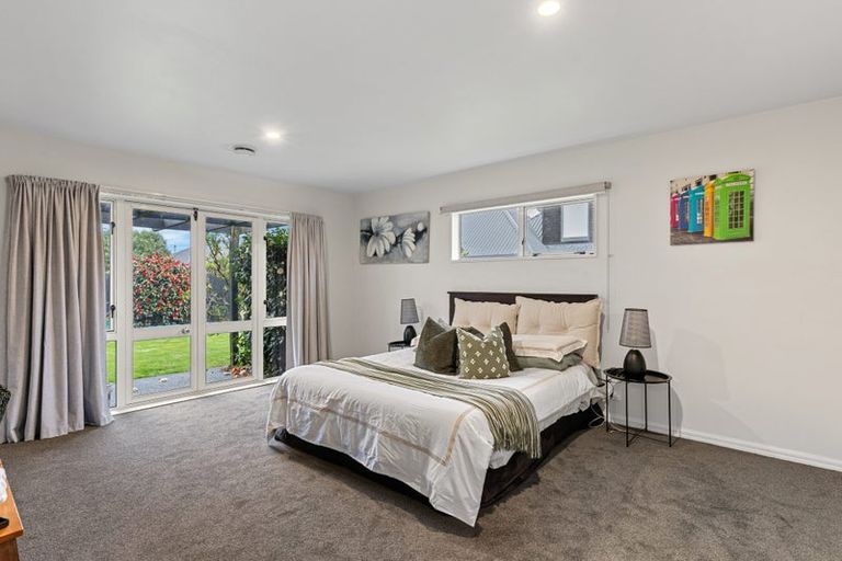 Photo of property in 16 Riverton Terrace, Halswell, Christchurch, 8025
