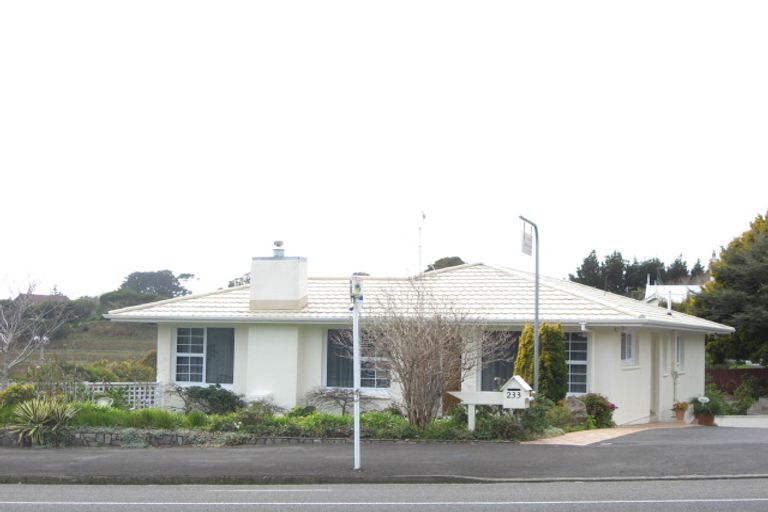 Photo of property in 233b Carrington Street, Vogeltown, New Plymouth, 4310