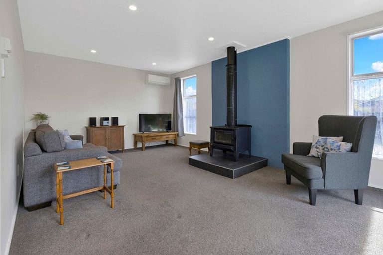 Photo of property in 30 Bush Street, Rangiora, 7400