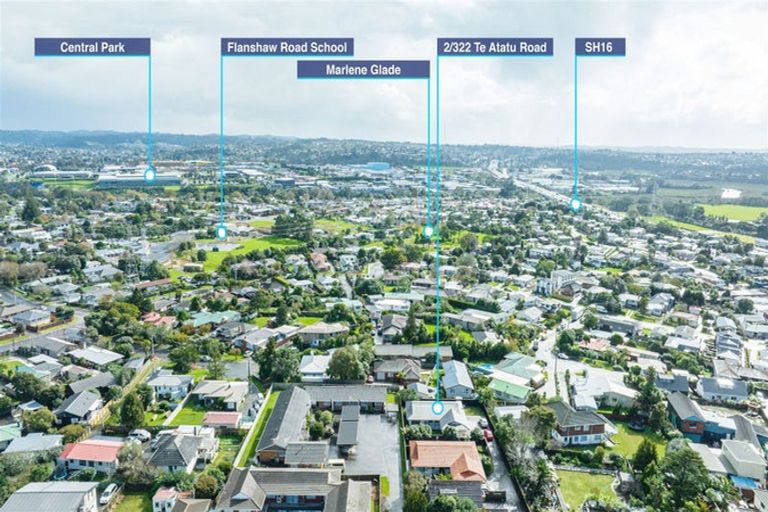 Photo of property in 2/322 Te Atatu Road, Te Atatu South, Auckland, 0610