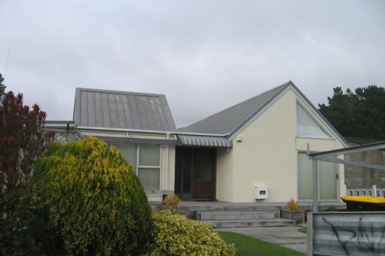 Photo of property in 20 Bowline Place, Whitby, Porirua, 5024