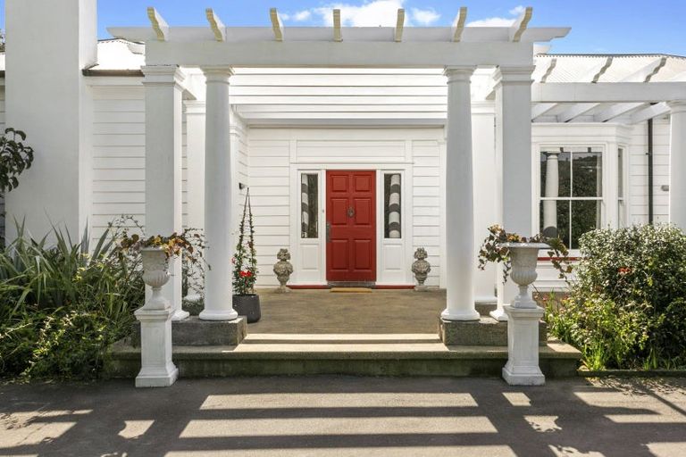 Photo of property in 75 Sutton Road, Brookby, Manurewa, 2576