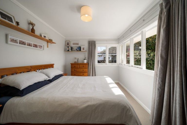 Photo of property in 58 Ngatai Road, Otumoetai, Tauranga, 3110