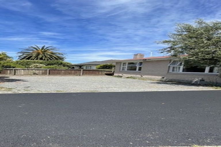 Photo of property in 307 Wairakei Road, Bryndwr, Christchurch, 8053