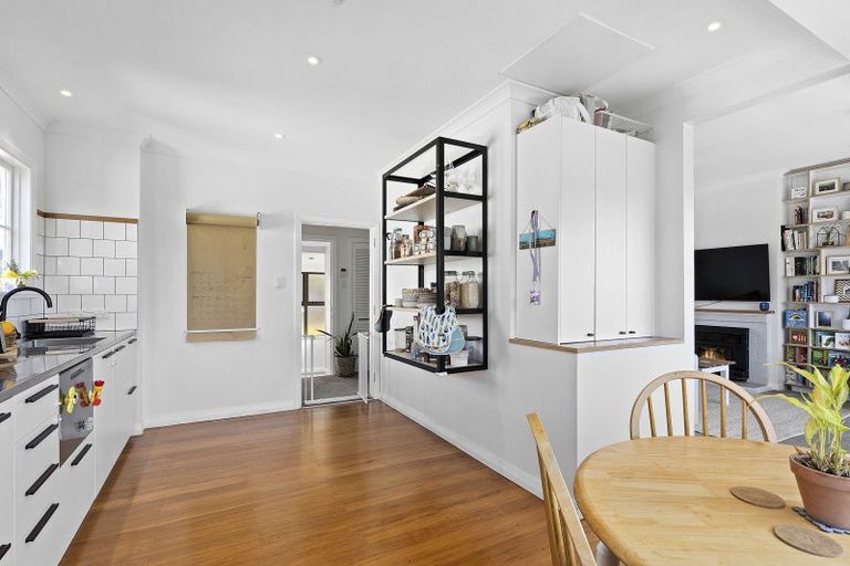 Photo of property in 14 Leveson Street, Strathmore Park, Wellington, 6022