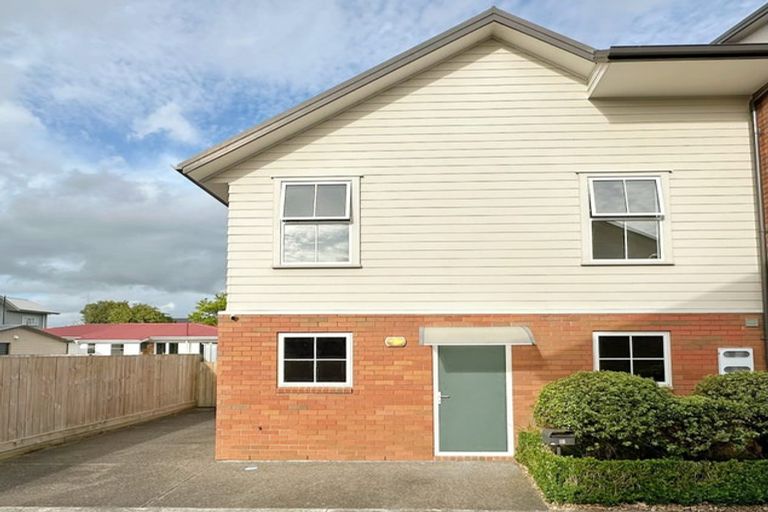 Photo of property in 81 Chiefs Court, Hamilton East, Hamilton, 3216