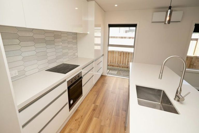 Photo of property in 2 Serenity Crescent, Kelvin Grove, Palmerston North, 4414