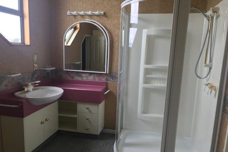 Photo of property in 22a High Street, Balclutha, 9230