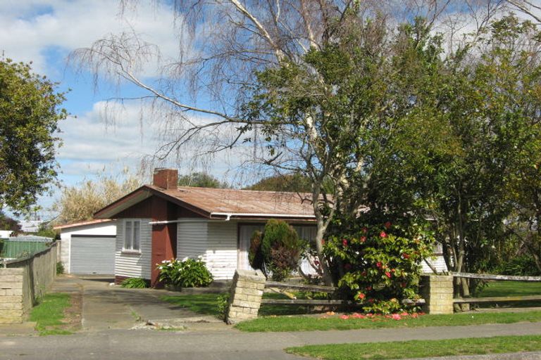 Photo of property in 11 Flower Street, Bulls, 4818