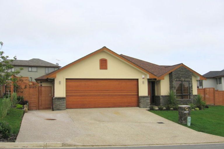 Photo of property in 3 Archer Rayner Place, Greenhithe, Auckland, 0632