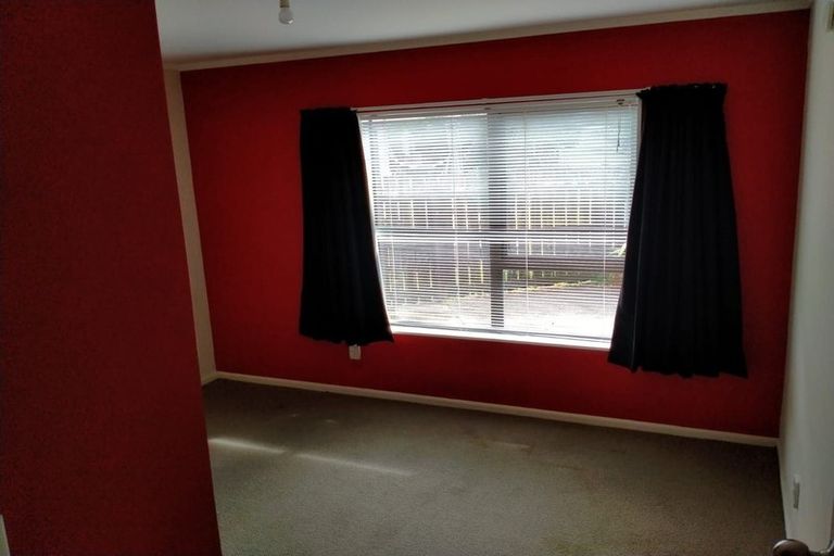 Photo of property in 12 Campbell Avenue, Paraparaumu, 5032