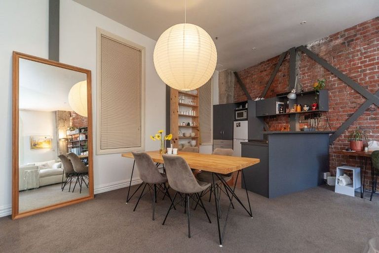 Photo of property in Columbia Apartments, 7/32 Cuba Street, Te Aro, Wellington, 6011