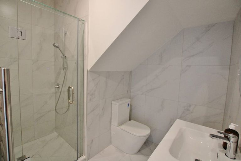 Photo of property in 10 Porowha Road, Westgate, Auckland, 0814