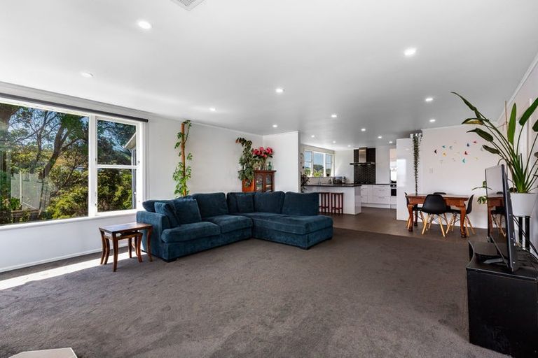 Photo of property in 50 Rawhiti Road, Pukerua Bay, 5026