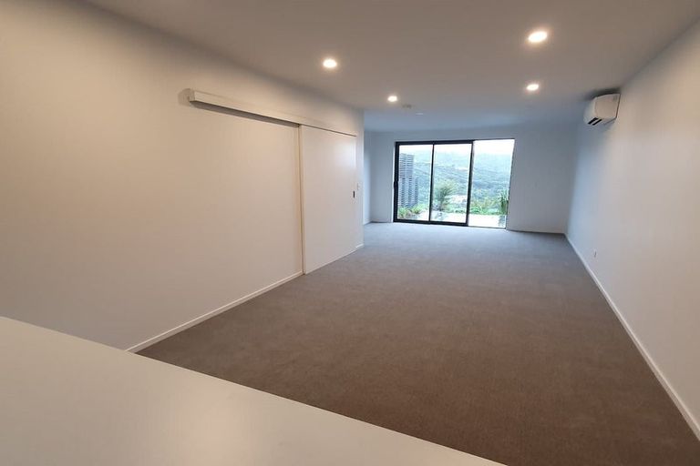 Photo of property in 6 Bee Lane, Whitby, Porirua, 5024