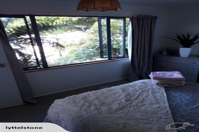 Photo of property in 26 Reserve Terrace, Lyttelton, 8082