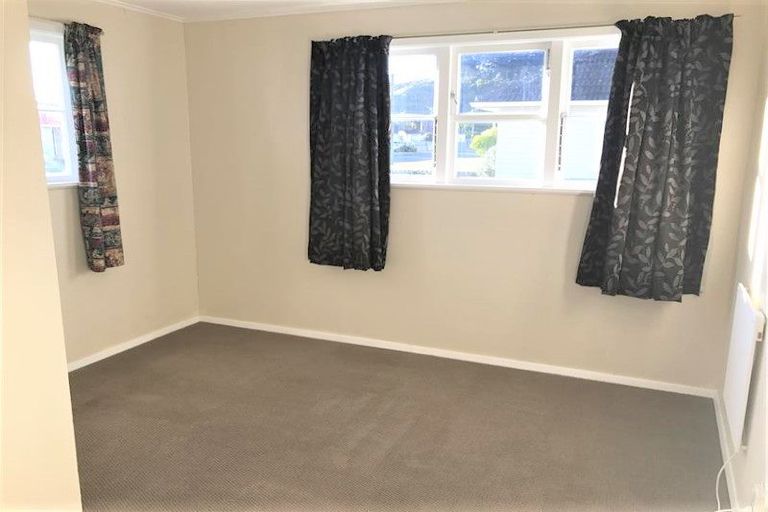 Photo of property in 8-10 Herrington Street, Foxton, 4814