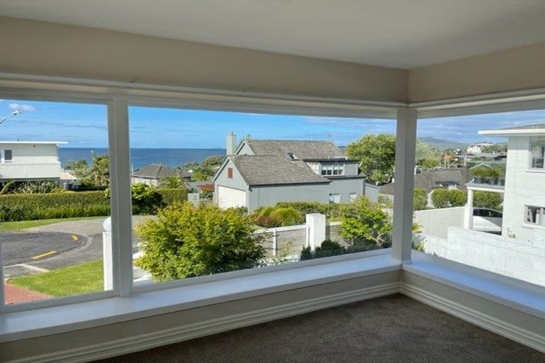 Photo of property in 1/3 Brown Street, Hauraki, Auckland, 0622