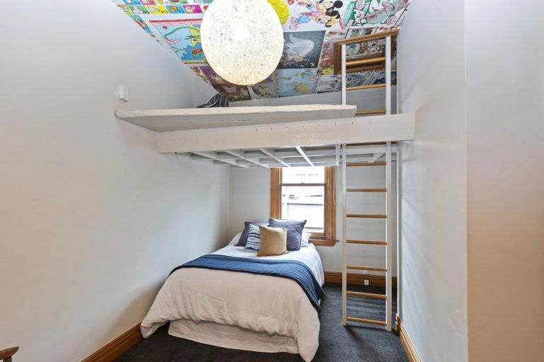 Photo of property in 32 Leitch Street, Somerfield, Christchurch, 8024