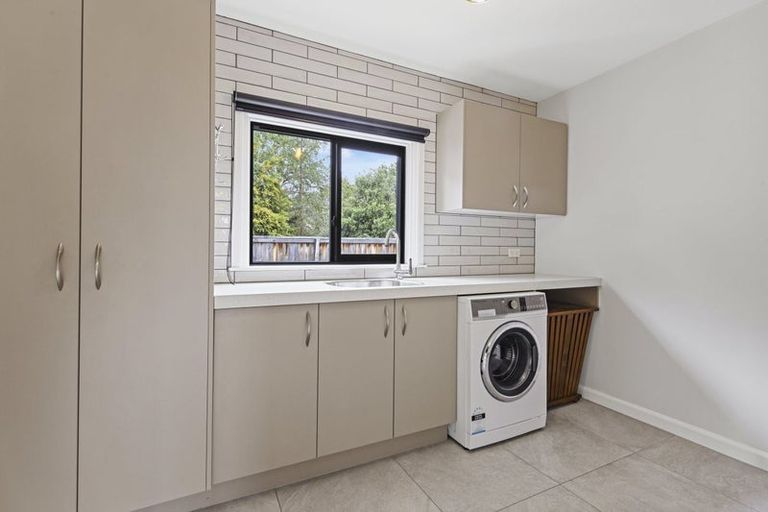 Photo of property in 41 Park Avenue, Oxford, 7430