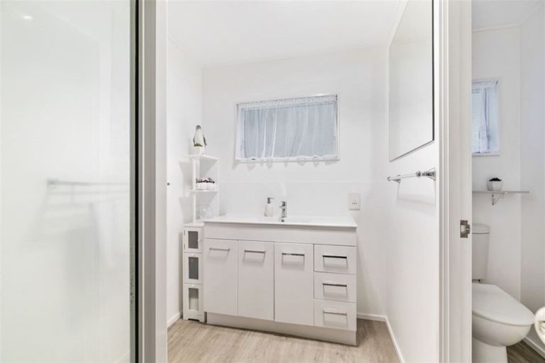 Photo of property in 1/45 Mcdowell Crescent, Hillcrest, Auckland, 0627