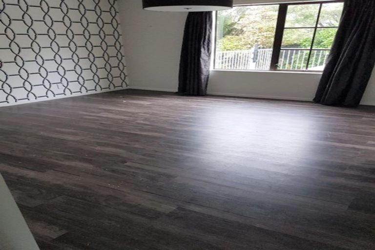 Photo of property in 32 Shackle Lane, Whitby, Porirua, 5024