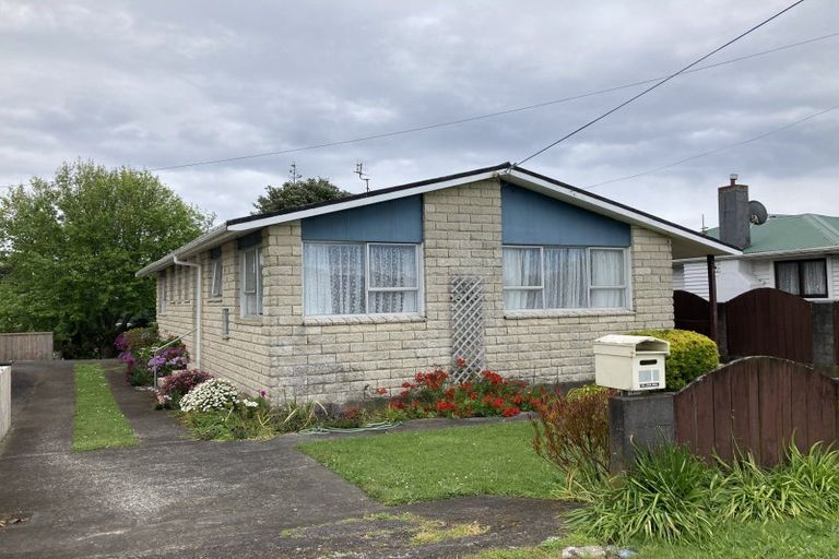 Photo of property in 79a Blake Street, Waitara, 4320