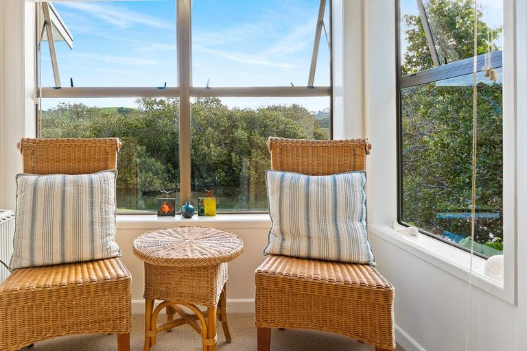 Photo of property in 847 Matapouri Road, Matapouri, Whangarei, 0173