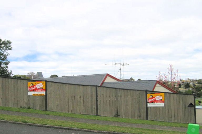 Photo of property in 32 Sherwood Street, Bellevue, Tauranga, 3110