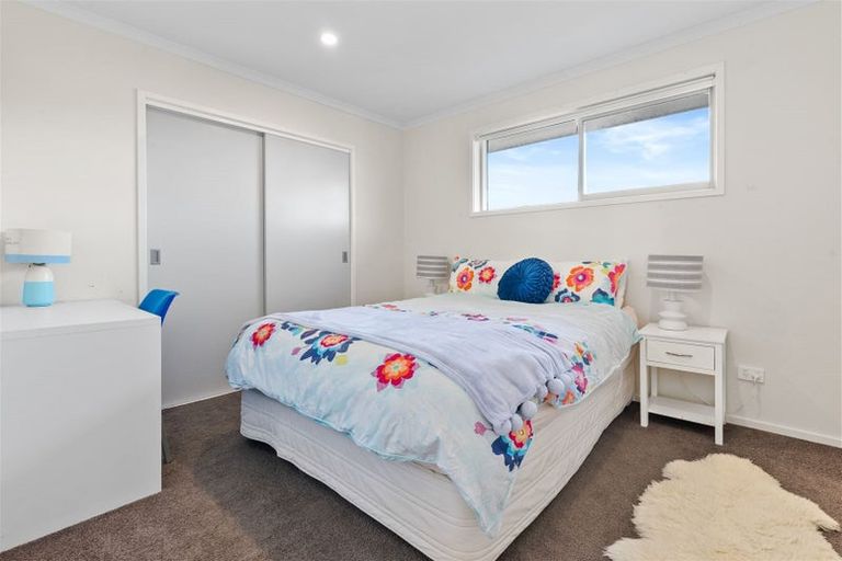 Photo of property in 50 Milano Boulevard, Karaka, Papakura, 2113