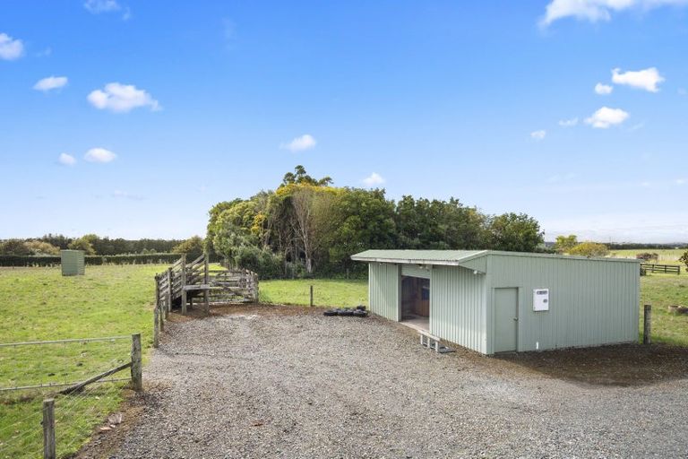 Photo of property in 63 Waipipi Wharf Road, Pollok, Waiuku, 2683