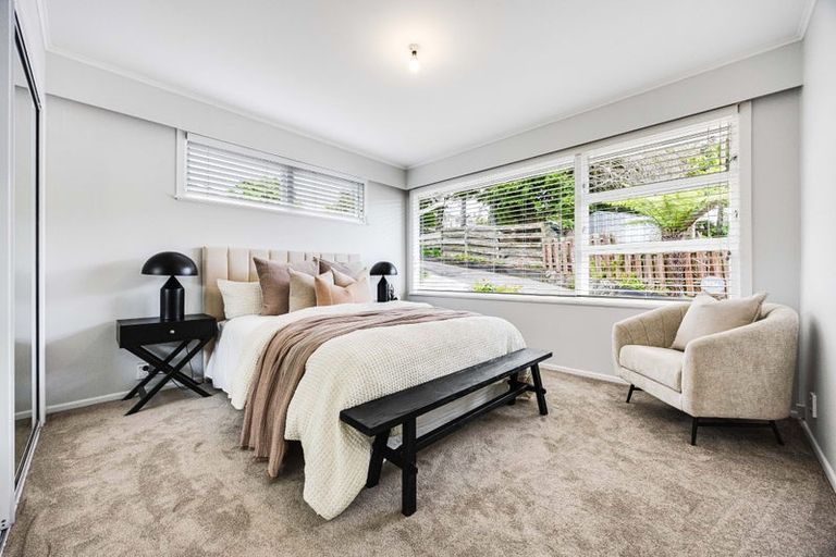 Photo of property in 142 Glamorgan Drive, Torbay, Auckland, 0630