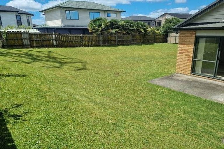 Photo of property in 16 Whitbourne Heights, Manurewa, Auckland, 2105