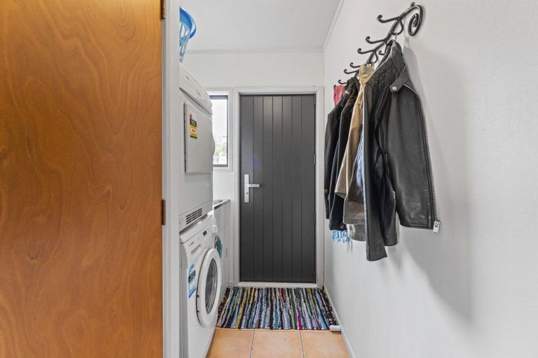 Photo of property in 10 Angela Place, Kinloch, Taupo, 3377