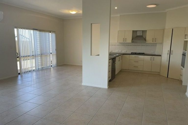 Photo of property in 102 Nautilus Drive, Gulf Harbour, Whangaparaoa, 0930