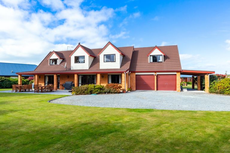 Photo of property in 104c Mckenzie Street, Geraldine, 7930