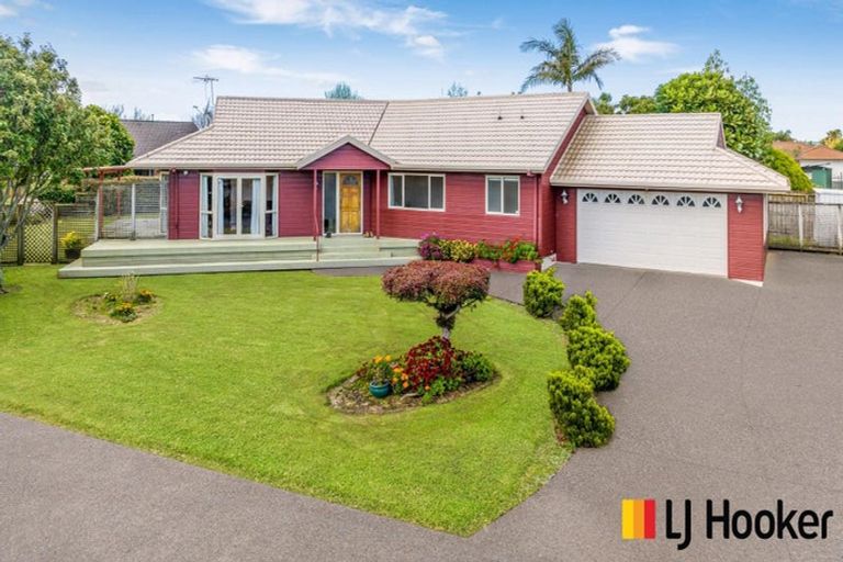 Photo of property in 5 Trossach Place, Wattle Downs, Auckland, 2103