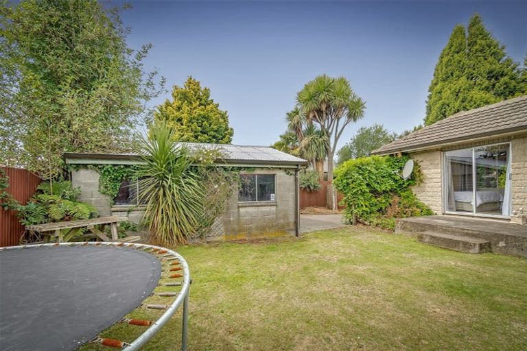 Photo of property in 36 Dickson Crescent, Hornby, Christchurch, 8042