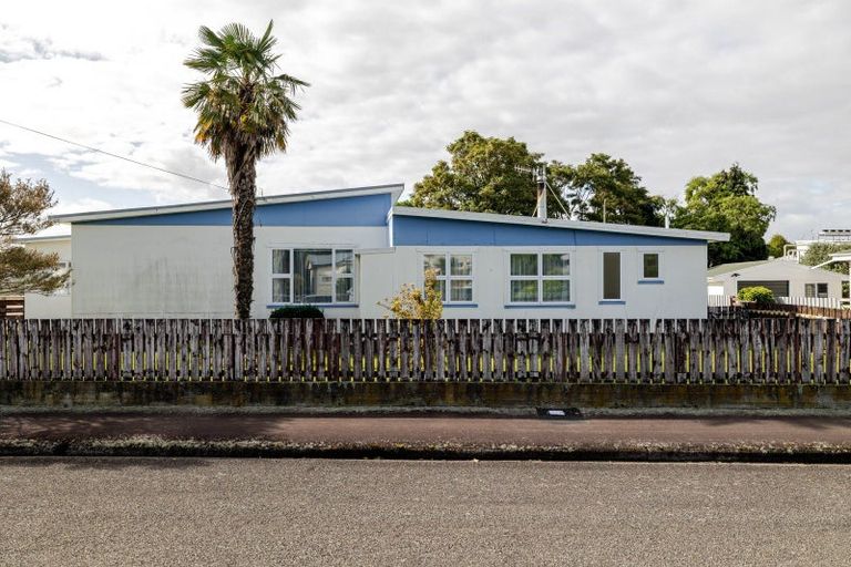 Photo of property in 11a Arthur Street, Pahiatua, 4910