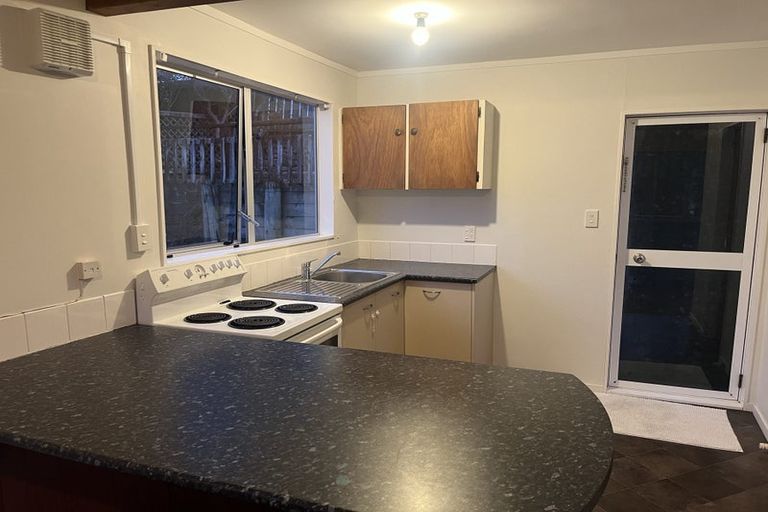 Photo of property in 9-11 Thimble Lane, Whitby, Porirua, 5024