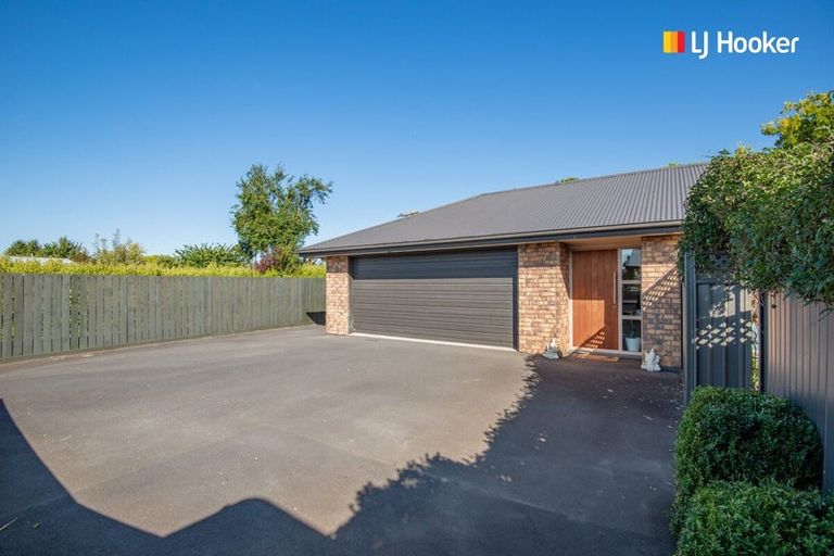 Photo of property in 1 Watt Street, Mosgiel, 9024