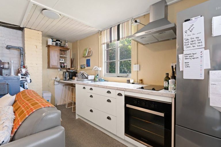 Photo of property in 61 Drivers Road, Maori Hill, Dunedin, 9010