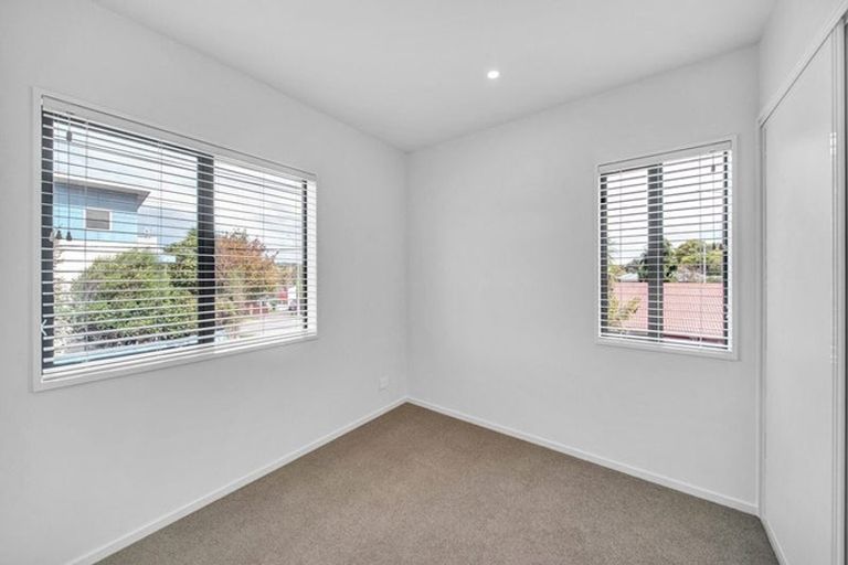 Photo of property in 2/7 Boon Street, Sydenham, Christchurch, 8023