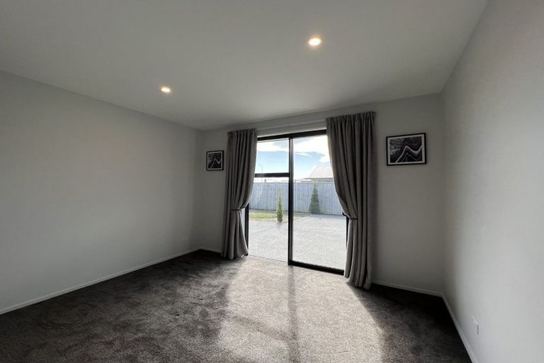Photo of property in 32 Four Peaks Drive, Wigram, Christchurch, 8025