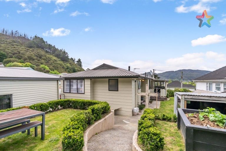 Photo of property in 37 Castlerea Street, Wainuiomata, Lower Hutt, 5014