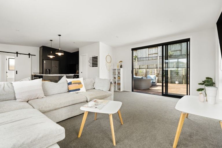 Photo of property in 17 Whakaturou Crescent, Pyes Pa, Tauranga, 3112