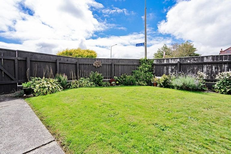 Photo of property in 239 Yarrow Street, Richmond, Invercargill, 9810